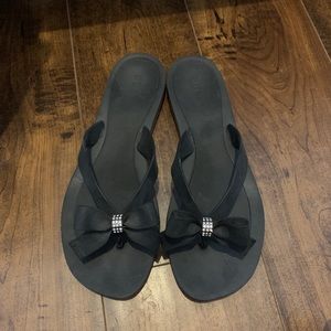 Black Guess Sandals